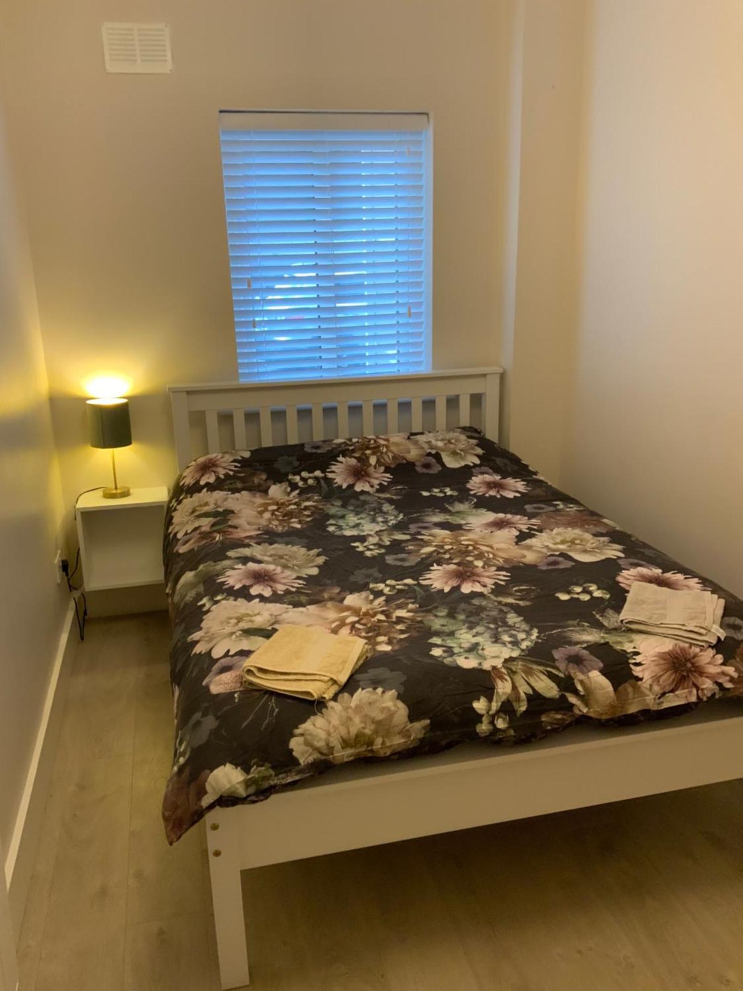 Quite And Cozy 2 Bedroom Apartment Голуэй Экстерьер фото